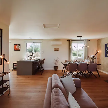 Domaine D'essendieras Hotel