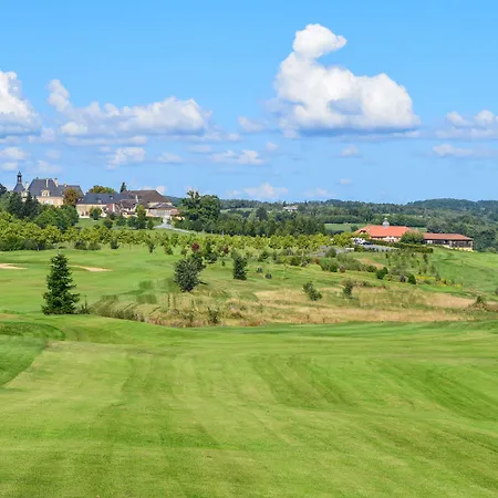 Domaine D'essendiéras Hotel 3*