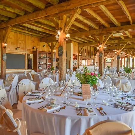 Domaine D'essendiéras Hotel