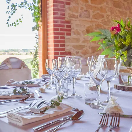 Domaine D'essendieras Отель