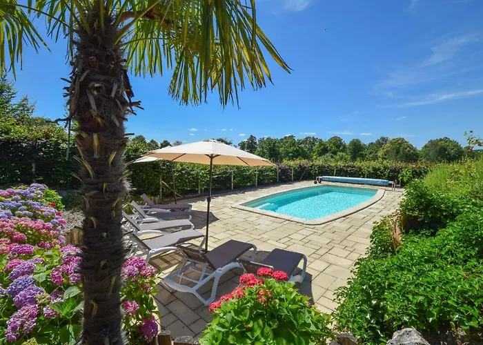 Domaine D'essendieras Hotel Saint-Médard-dʼExcideuil