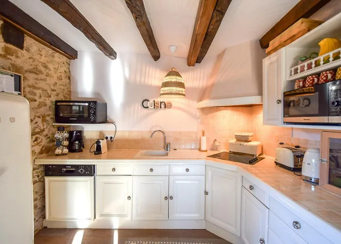 Hotel Domaine D'essendiéras Saint-Médard-dʼExcideuil