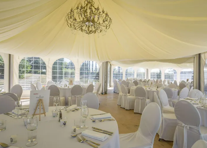 Hotel Domaine D'essendieras 3*