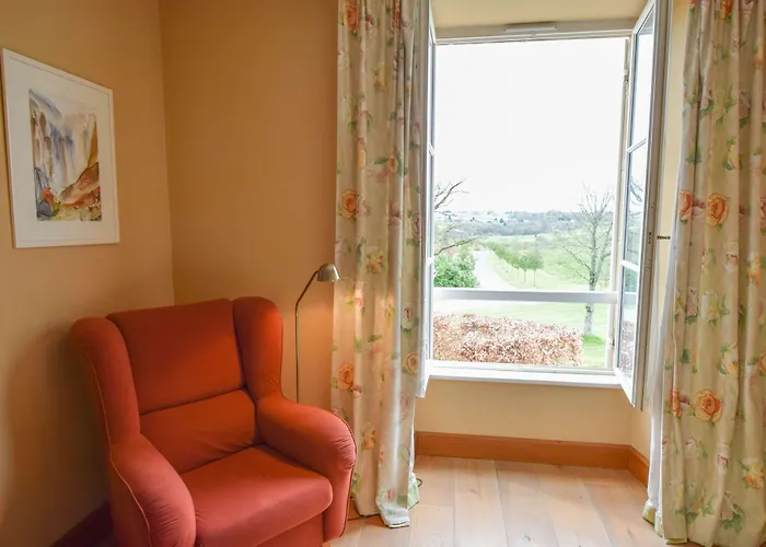 Domaine D'essendieras Hotel 3*